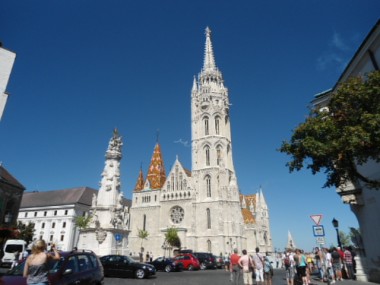 St. Matthias Church in Budapest, Hungary-© www.countrysidetrip.com